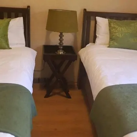 Orange Hotel