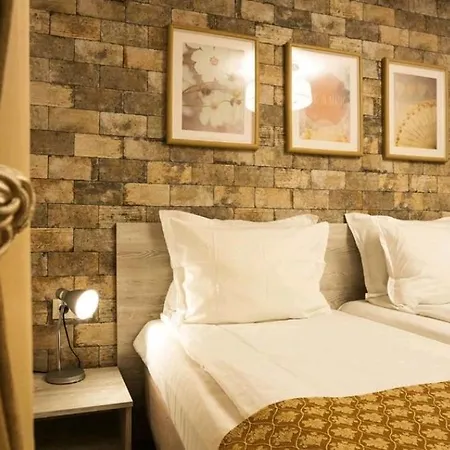 Hotel Orange Tirana