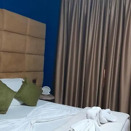 Hotell Orange Tirana